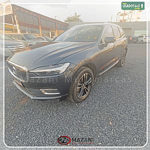Volvo XC 60 T-8 Momentum 2.0 Híbrido
