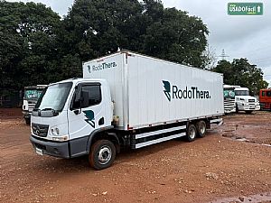 Mercedes Accelo 1316 6x2 2p (diesel)(E5)