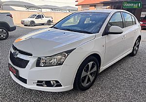 Cruze Hatch Back Sport LT 1.8 Automático Flex