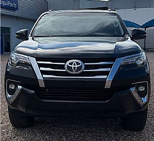 Hilux Sw4 Srx 2.8 4x4 Tdi Automático Diesel 2020/2020 em Cuiabá - MT