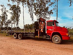 Mercedes 1620 Munck 2010/2010 em Várzea Grande - MT