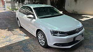 Jetta Comfortline 2.0 Automático Tiptronic Flex 2011/2012 em Cuiabá - MT