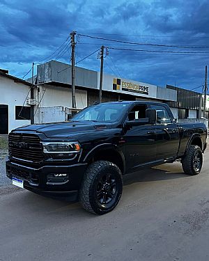 Ram 2500 Laramie Night Edition Cd 6.7 Turbo 4x4 Diesel 2020/2020 em Lucas do Rio Verde - MT