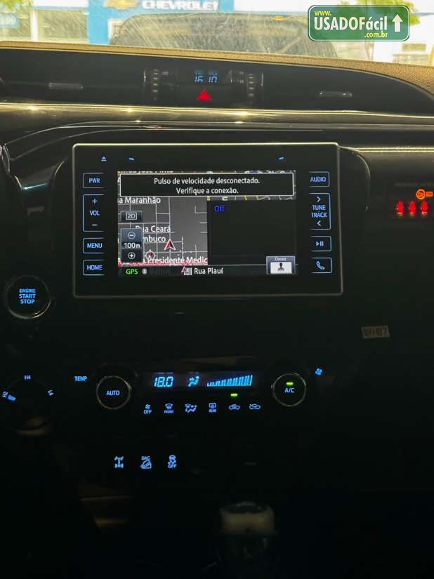 TOYOTA Hilux SRX CD 2.8 4x4 TDI Automático Diesel 2018/2019 — foto 8 de 15