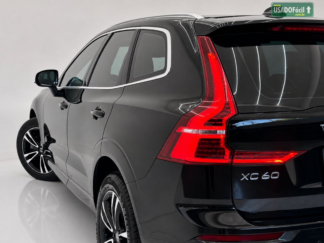 VOLVO Volvo XC 60 T-5 Momentum 2.0 254cv AWD 5P 2019/2020 — foto 8 de 15