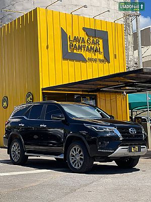 Hilux SW4 SRX 2.8 4x4 TDI Automático Diesel