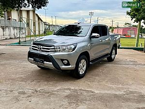 Hilux SRV CD 2.7 4X2 Automático Flex