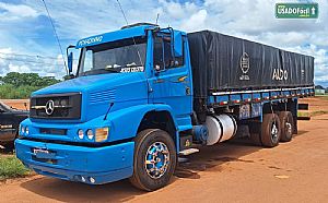 Mercedes L-1620 3-Eixos Graneleiro