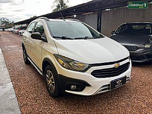 Onix Hatch Activ 1.4 Automático Flex