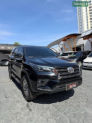 Hilux SW4 SRV 4x2 2.7 Automático Flex
