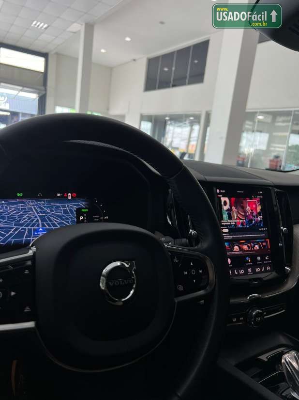Volvo Volvo XC 60 T-8 Inscrption Expression 2.0 Híbrido 2021/2022 — foto 17 de 20