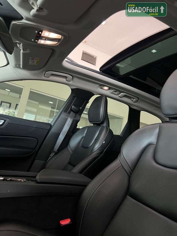 Volvo Volvo XC 60 T-8 Inscrption Expression 2.0 Híbrido 2021/2022 — foto 15 de 20