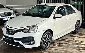 Etios Sedan Platinum 1.5 Automático Flex