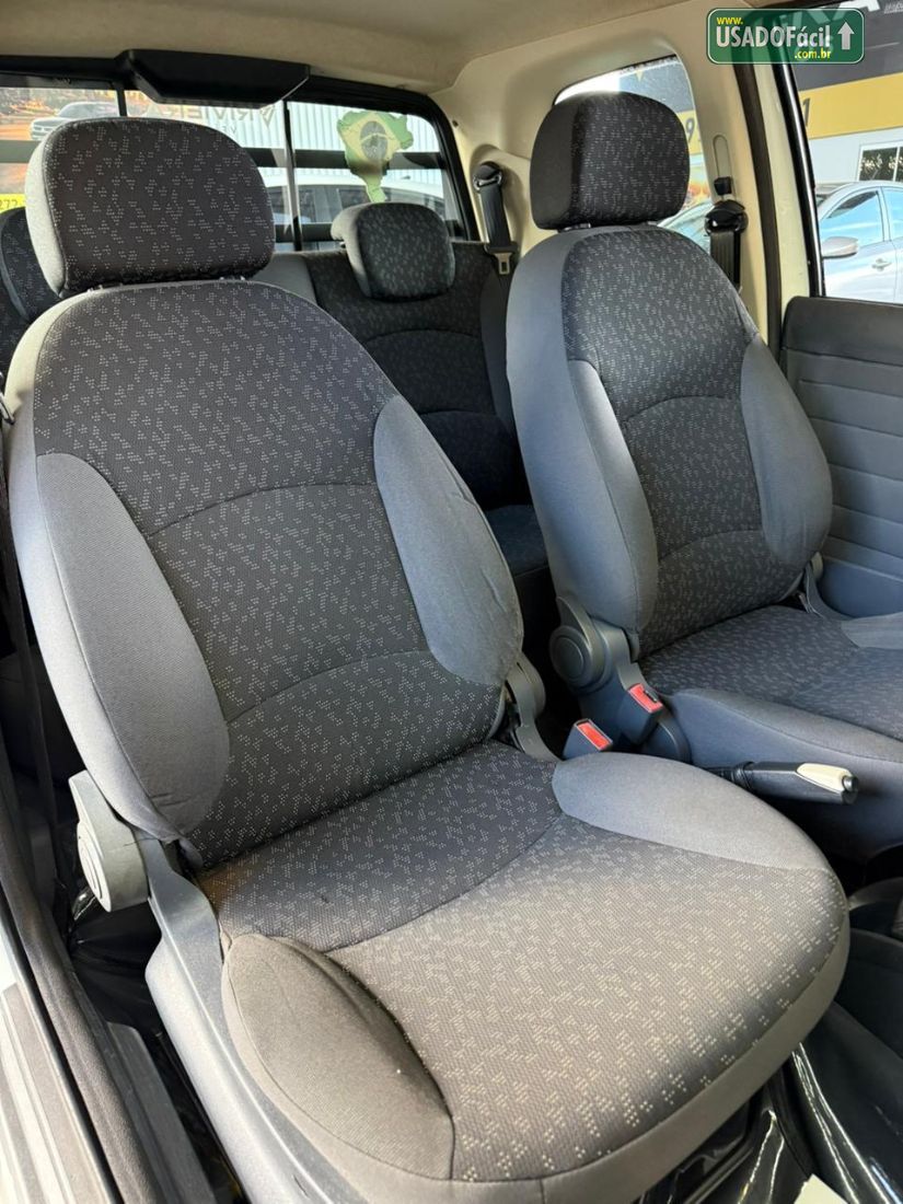 Fiat Strada Trekking CD 1.6 Flex 2012/2013 — foto 8 de 11