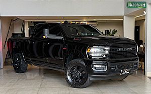 Ram 3500 Laramie Night Edition CD 6.7 4x4 Turbo Diesel