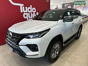 Hilux SW4 SRX 2.8 4x4 TDI Automático Diesel
