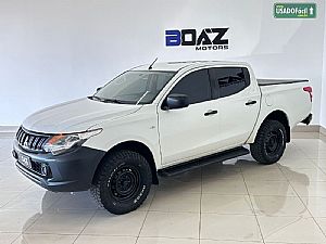 L200 Triton Outdoor GLX CD 2.4 4x4 Mecânico Diesel