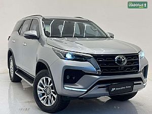 Hilux SW4 SRX 2.8 4x4 TDI Automático Diesel