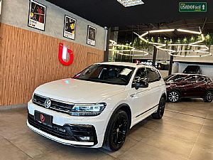 Tiguan Allspace R-Line 350 TSI 2.0 7 LUGARES