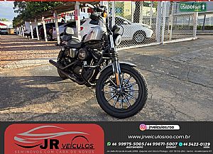 Harley Davidson XL 883N Iron