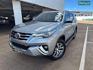 Hilux SW4 SRX 2.8 4x4 TDI Automático Diesel