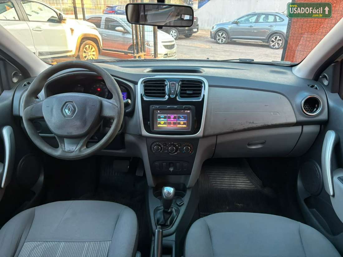 Renault Logan Expression 1.6 Hi-Flex 2016/2017 — foto 10 de 12