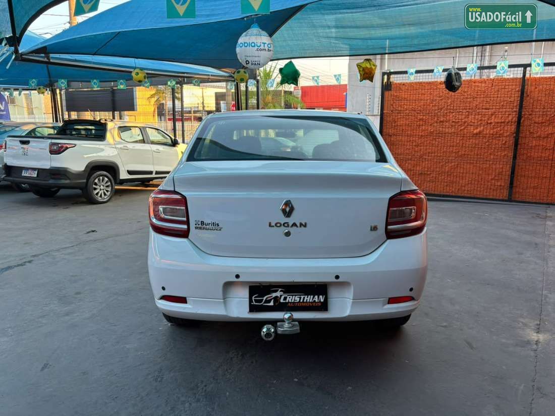 Renault Logan Expression 1.6 Hi-Flex 2016/2017 — foto 8 de 12