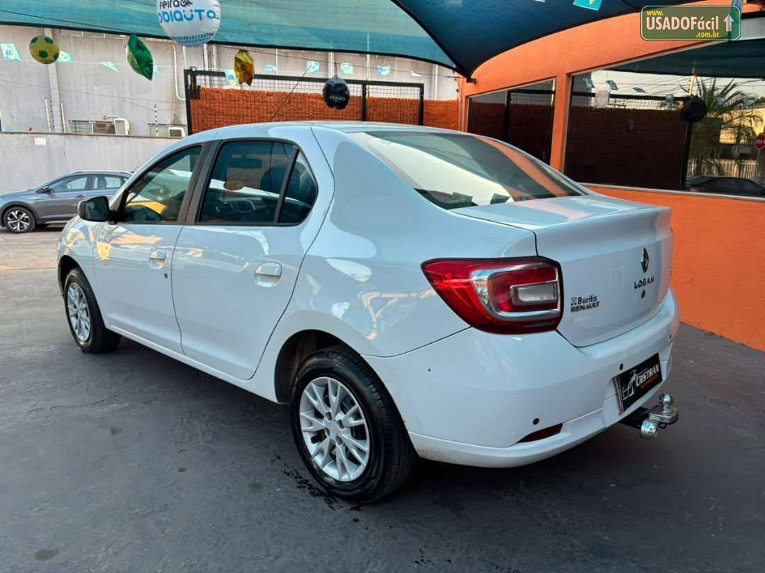 Renault Logan Expression 1.6 Hi-Flex 2016/2017 — foto 7 de 12