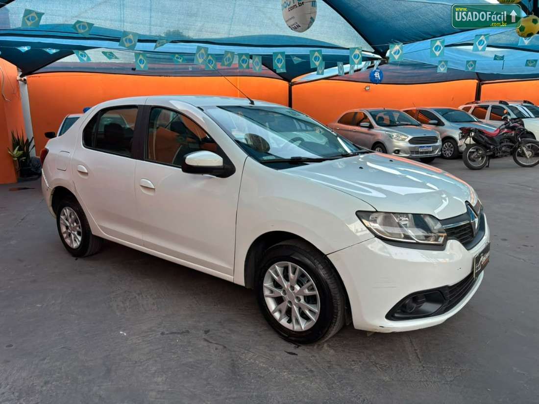 Renault Logan Expression 1.6 Hi-Flex 2016/2017 — foto 3 de 12