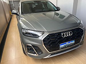 Audi Q5 Performance 2.0 Tfsle S-tronic Quattro Híbrido 2024/2024 em Lucas do Rio Verde - MT