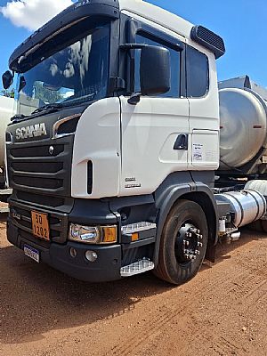 Scania R-440 A 6x4 2p Diesel E5 2013/2013 em Tangará da Serra - MT