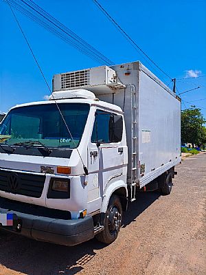 Volks 7-110 2p Diesel 2004/2004 em Várzea Grande - MT