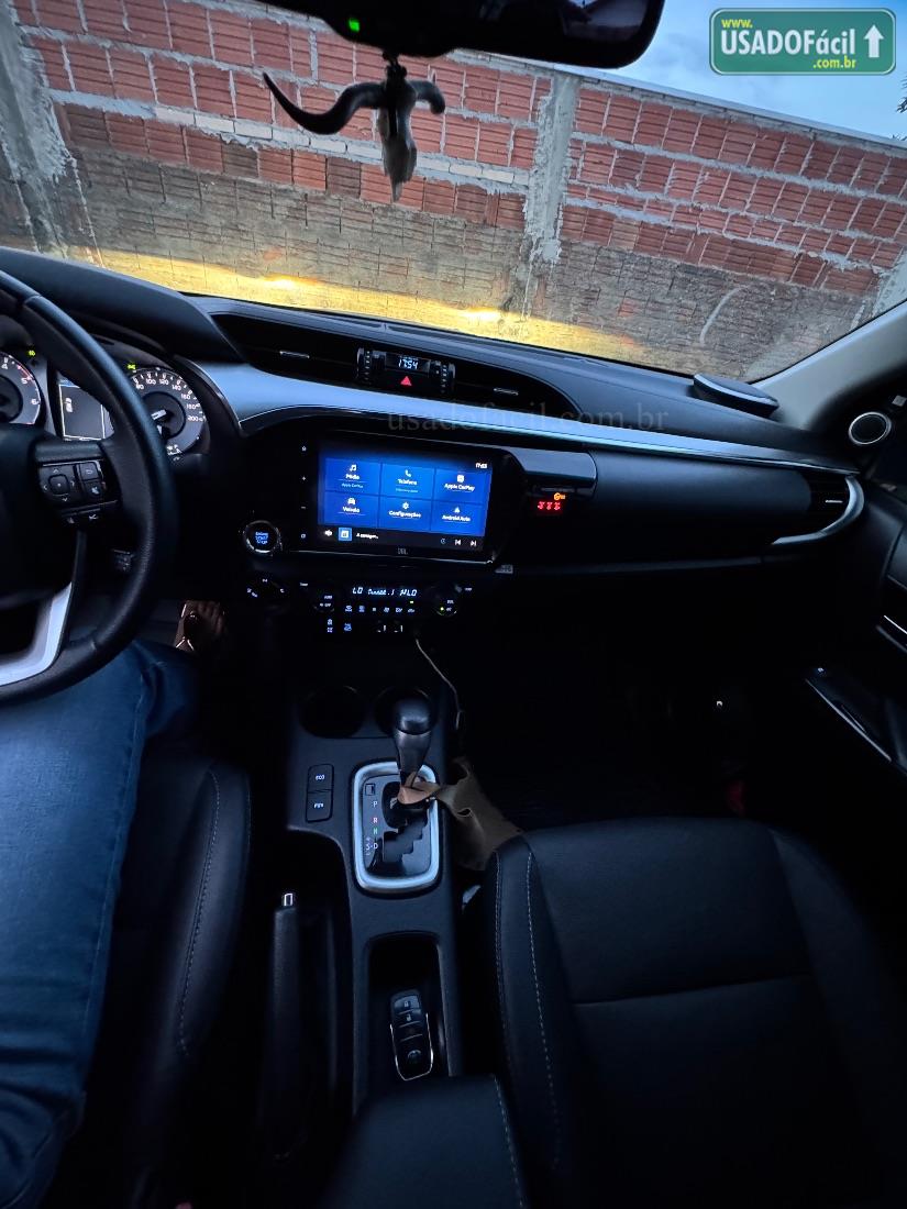 TOYOTA Hilux SRX Plus CD 2.8 4x4 TDI Automático Diesel 2024/2024 — foto 11 de 12