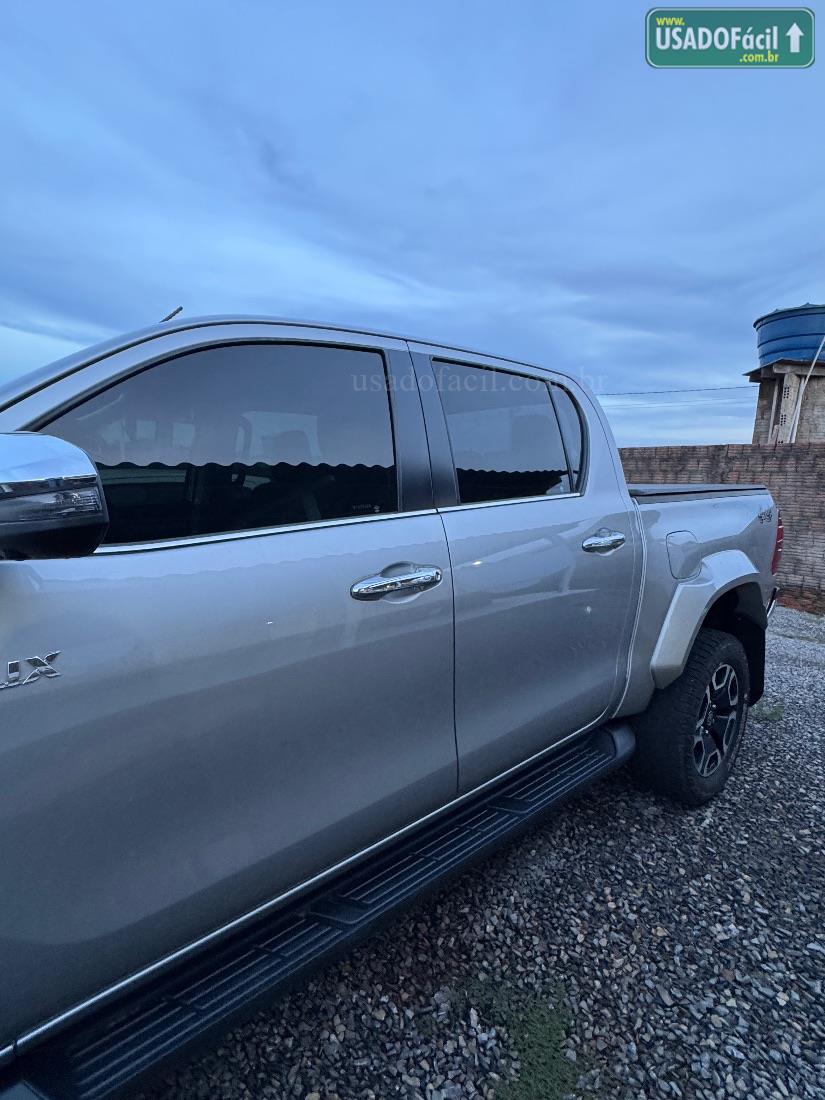 TOYOTA Hilux SRX Plus CD 2.8 4x4 TDI Automático Diesel 2024/2024 — foto 5 de 12