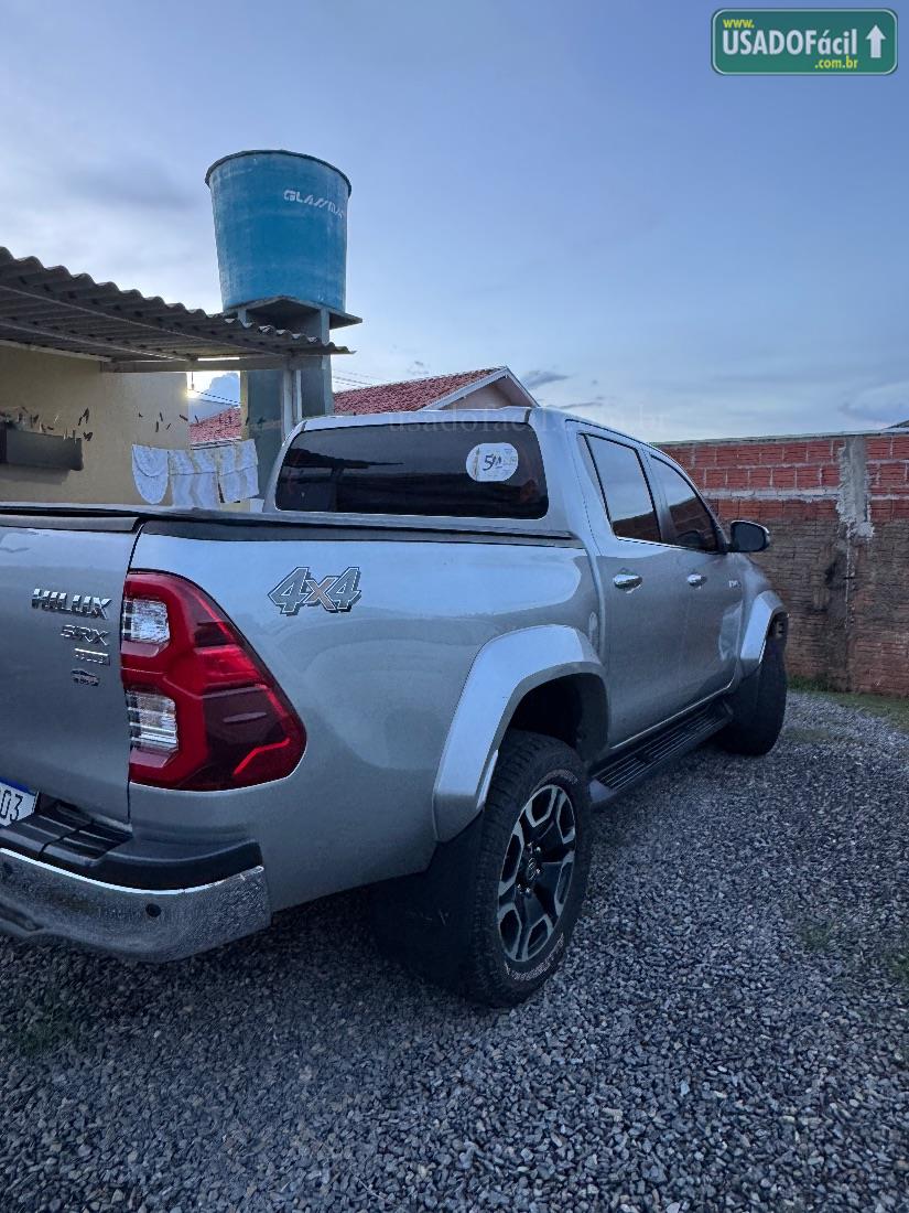 TOYOTA Hilux SRX Plus CD 2.8 4x4 TDI Automático Diesel 2024/2024 — foto 3 de 12