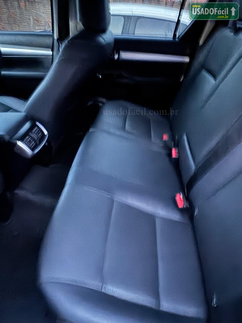 TOYOTA Hilux SRX Plus CD 2.8 4x4 TDI Automático Diesel 2024/2024 — foto 8 de 12