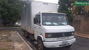 Mercedes 710 Plus 2p Diesel 2007/2008 em Cuiabá - MT