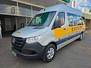 Van Sprinter 417 Cdi 2023/2024 em Cuiabá - MT
