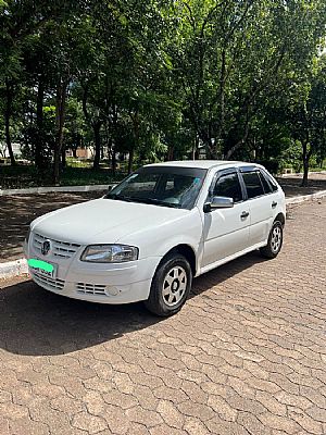 Gol 1.0 Mi 4p Total Flex 2013/2014 em Cuiabá - MT
