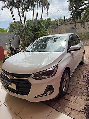 Onix Hatch Premier 1.0 Turbo Automático Flex 2019/2020 em Cuiabá - MT
