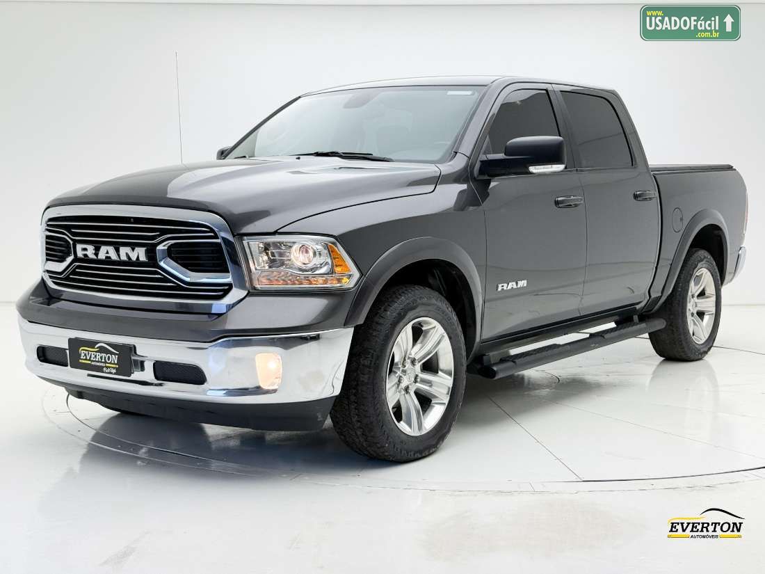 RAM Ram Classic Laramie CD 5.7 V8 4x4 Automático