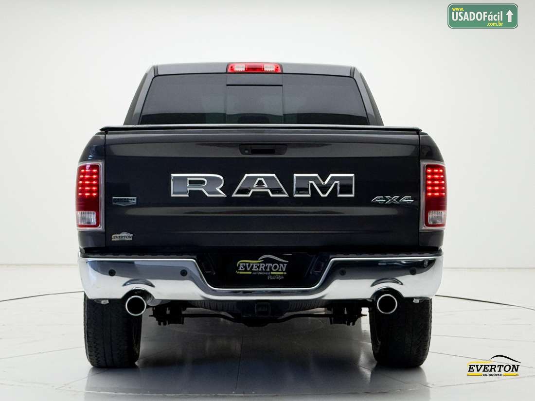 RAM Ram Classic Laramie CD 5.7 V8 4x4 Automático 2023/2023 — foto 6 de 21