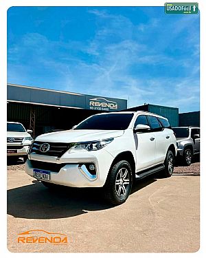 Hilux SW4 SRV 4x2 2.7 Automático Flex 7 Lugares