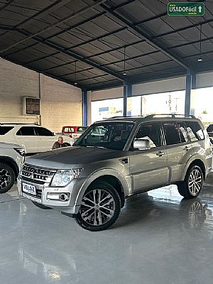 Pajero HPE Full 3.2 4x4 Turbo Intercooler Automático Diesel