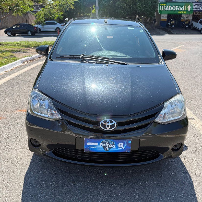 TOYOTA Etios Hatch X 1.3 Mecânico Flex 2016/2017 — foto 2 de 11