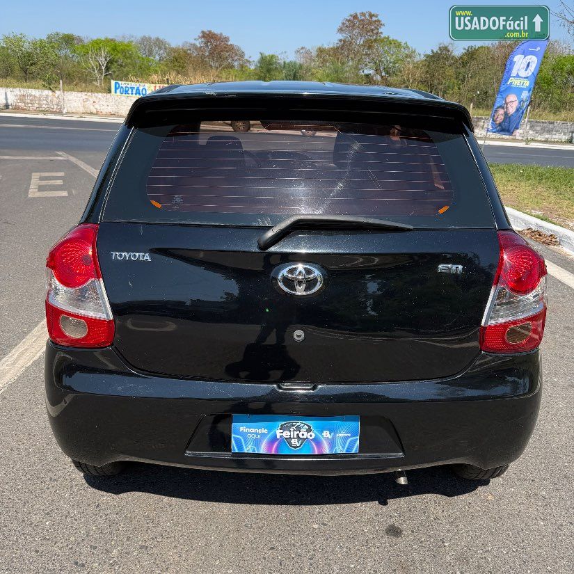 TOYOTA Etios Hatch X 1.3 Mecânico Flex 2016/2017 — foto 5 de 11