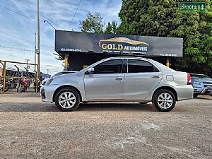 Etios Sedan X Plus 1.5 Automático Flex