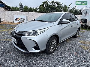 Yaris Sedan XS 1.5 Automático Flex