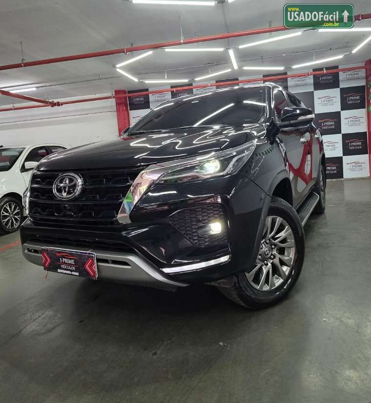 Toyota Hilux SW4 SRX 2.8 4X4 TDI Automático Diesel 7 Lugares
