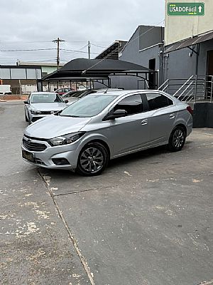 Onix Joy Sedan Plus Black Edition 1.0 Mecânico Flex